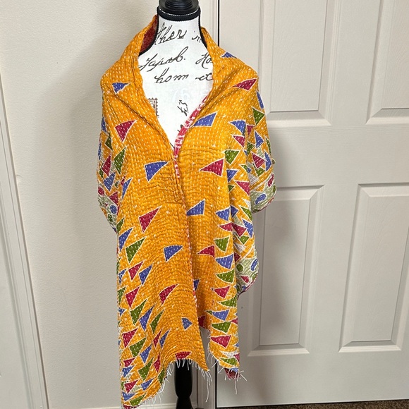 Colorful Reversible Kantha Patterned Scarf - Picture 3 of 3